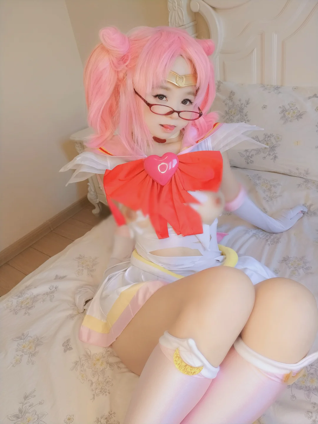 软妹摇摇乐摇摇乐yoyo_Chibiusa_Tsukino_110P_893MB tg@simisebaisi 【丝足阁】098.webp
